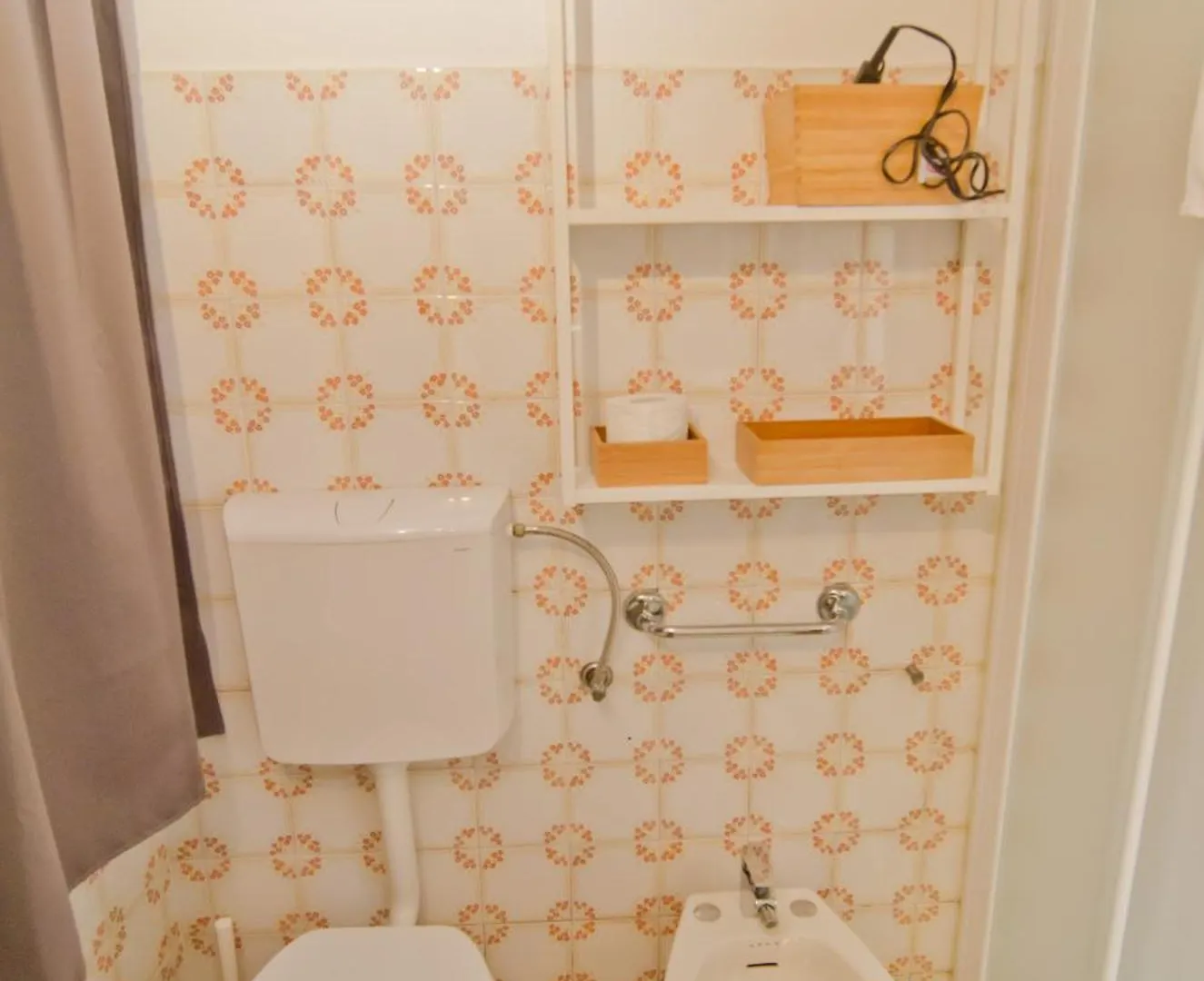 Bixio 81 Apartment Parma Italy